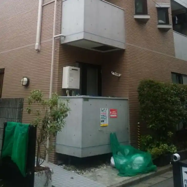メゾンSAWA 外観