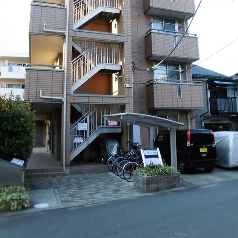 ヘーベルメゾン石川町 外観