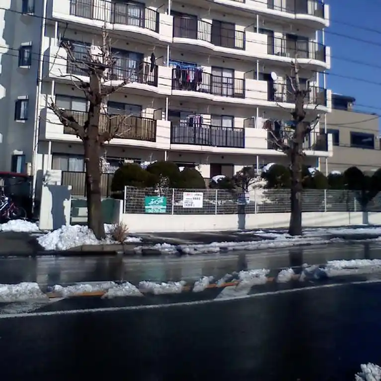 ハイライズ中央 外観