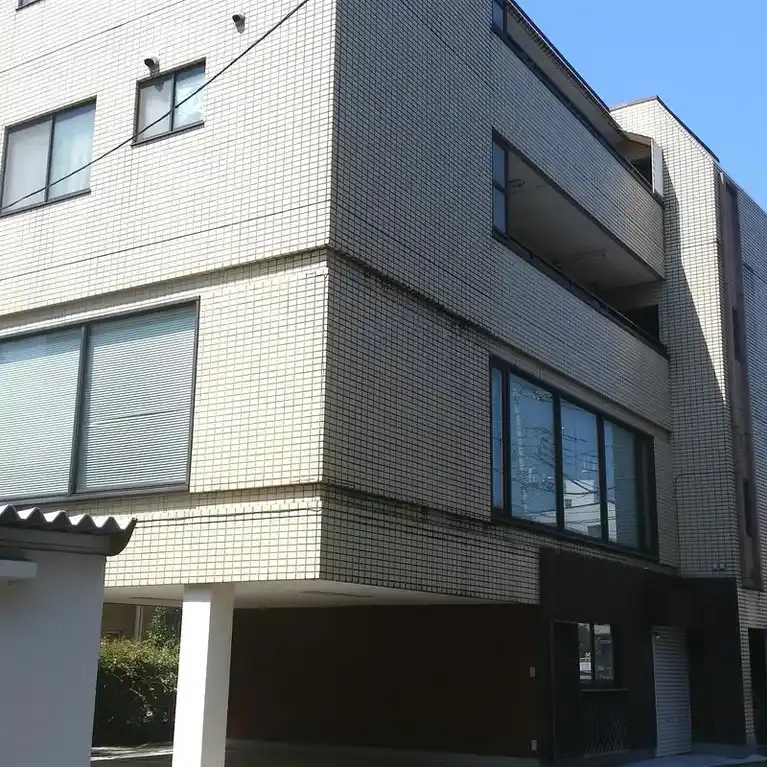 井出クリエイトビル 外観