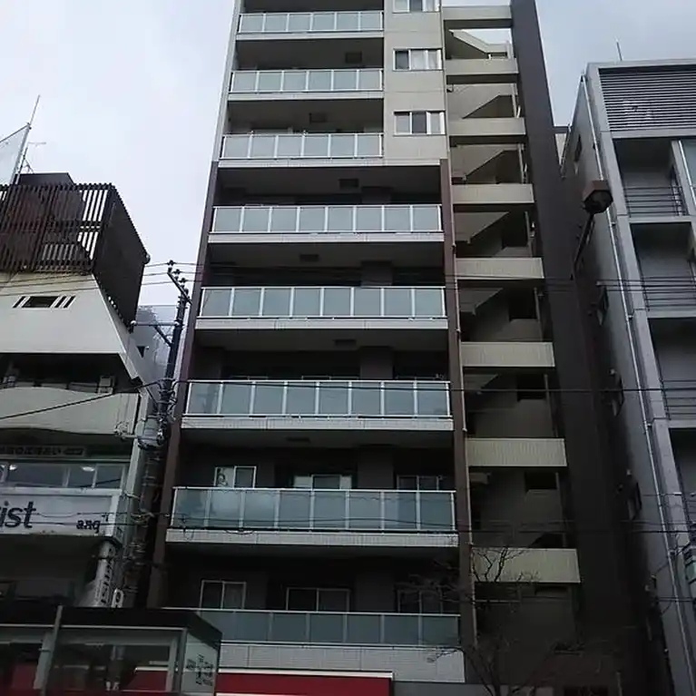 パレステージ初台オペラ通り 外観