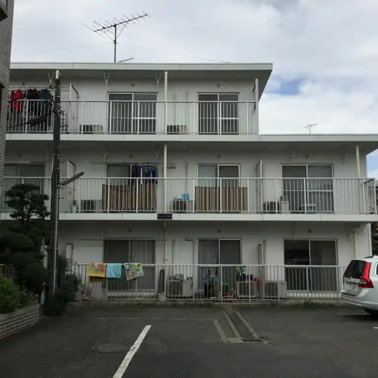 サン・ハニー駒沢 外観