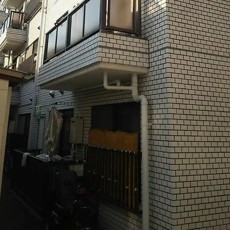 ホワイトバーディハウス 外観