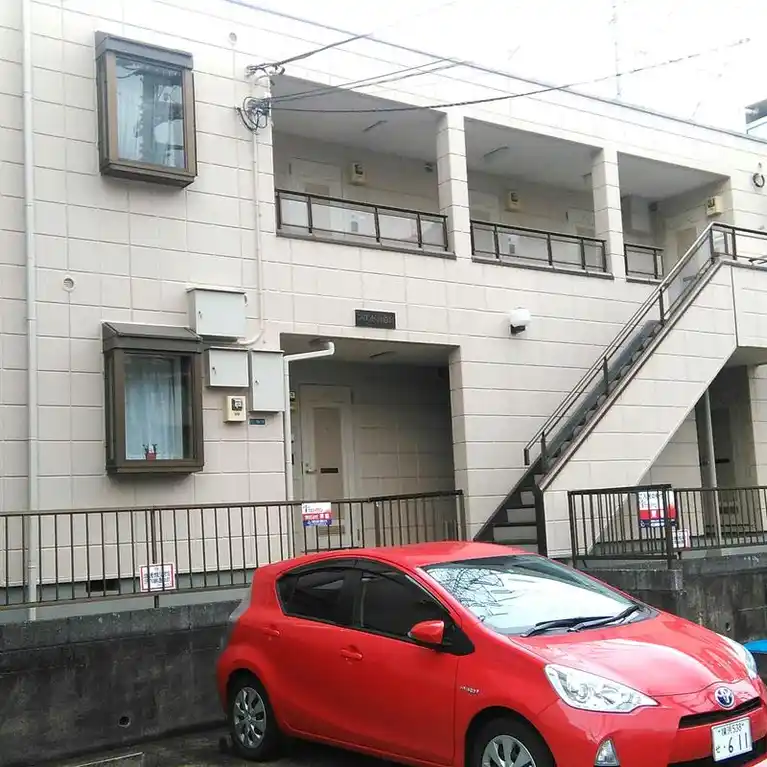 フロント新百合 外観