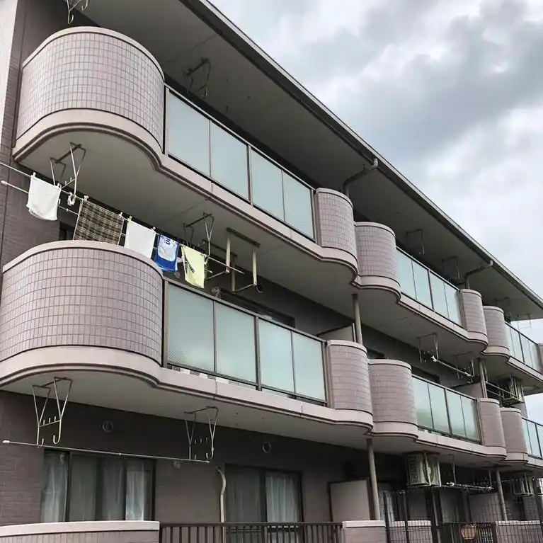 モナブリーズ
