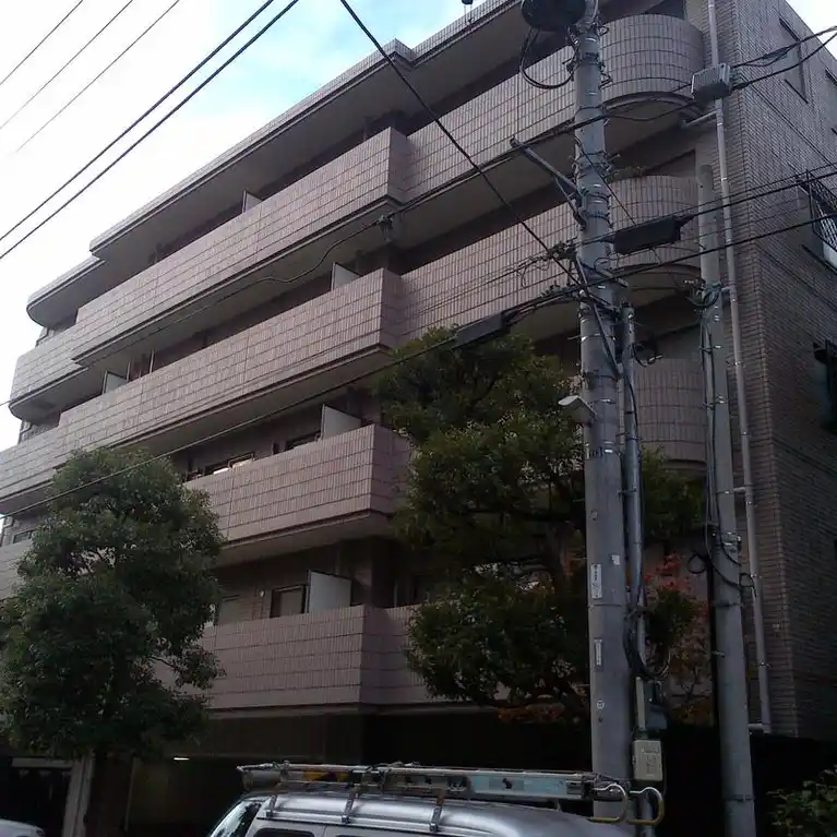 リンデンバーム 外観