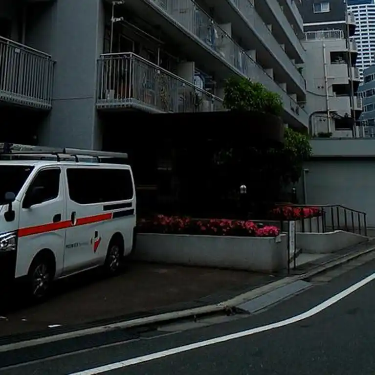 西新宿ハウス 外観
