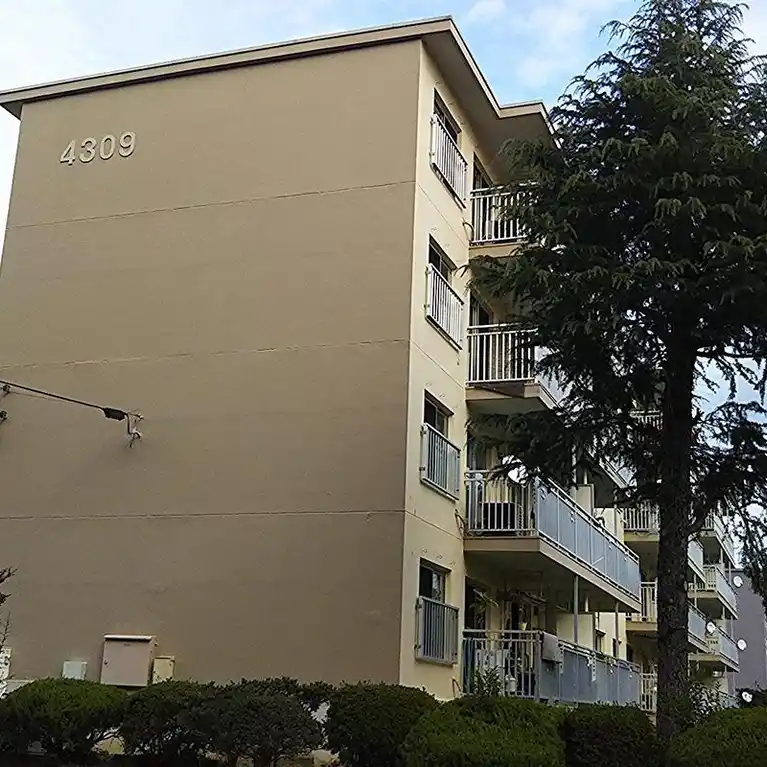 竹山団地4309号棟