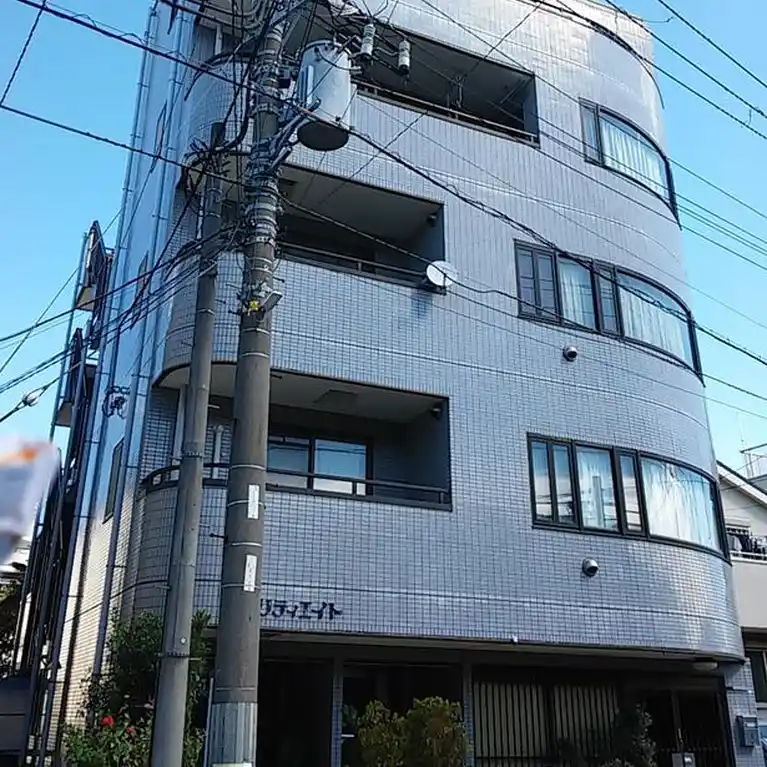 ラリティエイト 外観