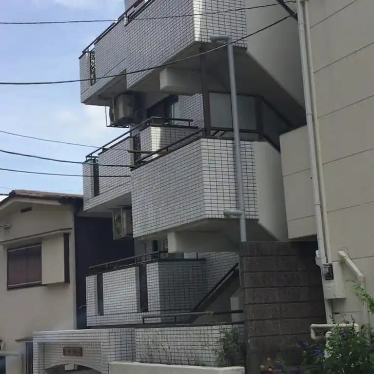 ロータリー都立大第4 外観