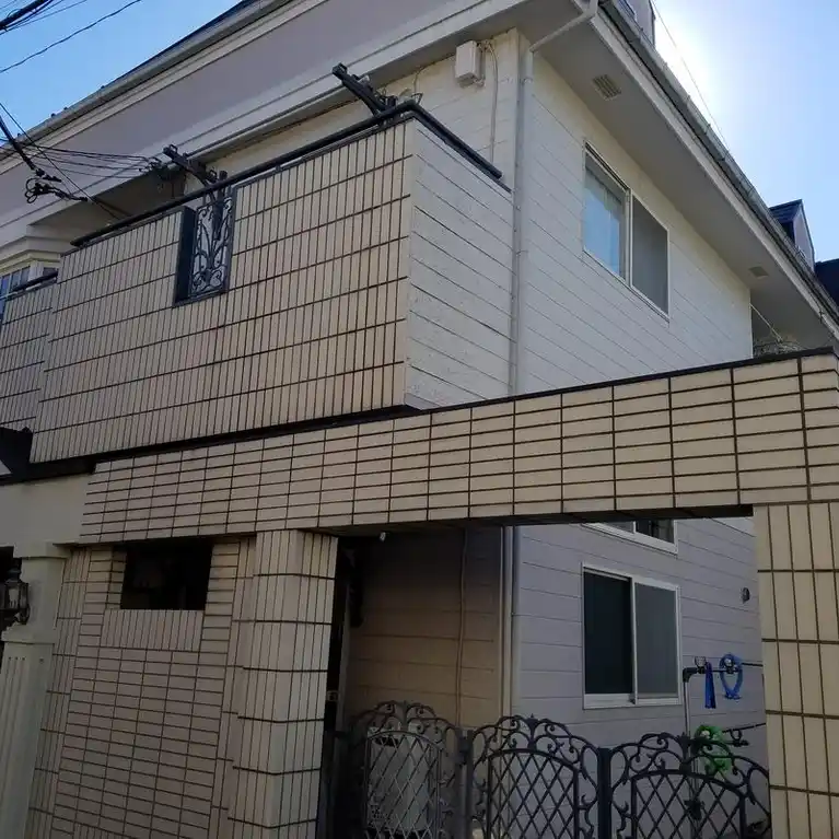 レオパレス白楽 外観