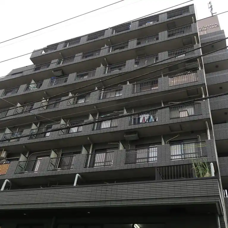 アイナ レア ビラ 外観