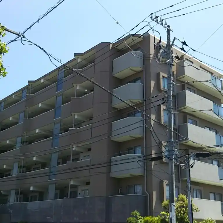 ローヤルシティ鶴川 外観