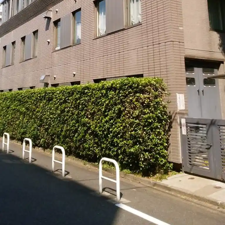 白金ガーデンハウス
