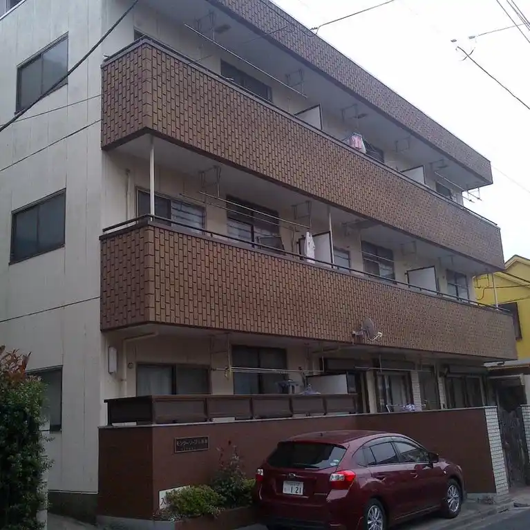 モンターリーブル 外観