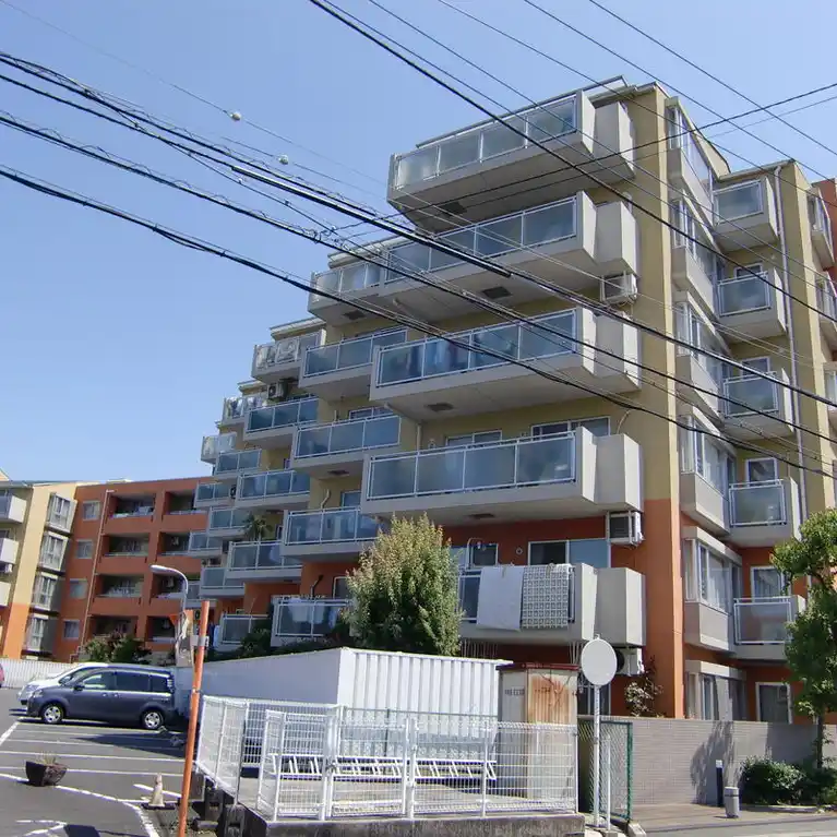 小田急コアロード海老名III