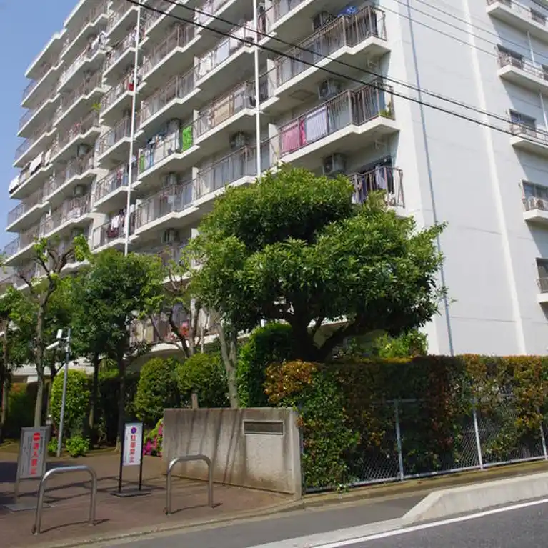 浦和パーク・ファミリアA棟 外観