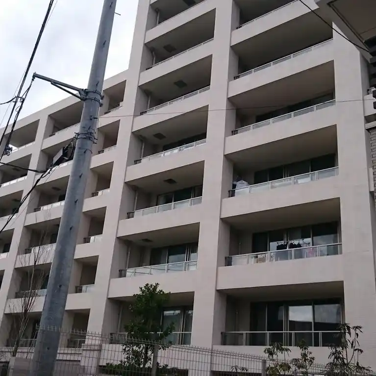 オーベル志村城山