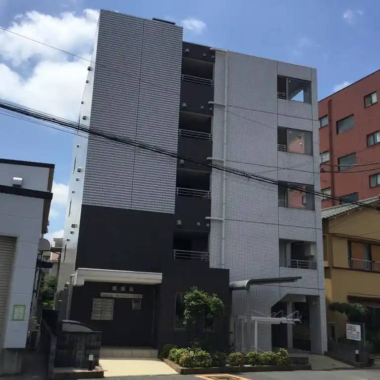 マーベラス 外観