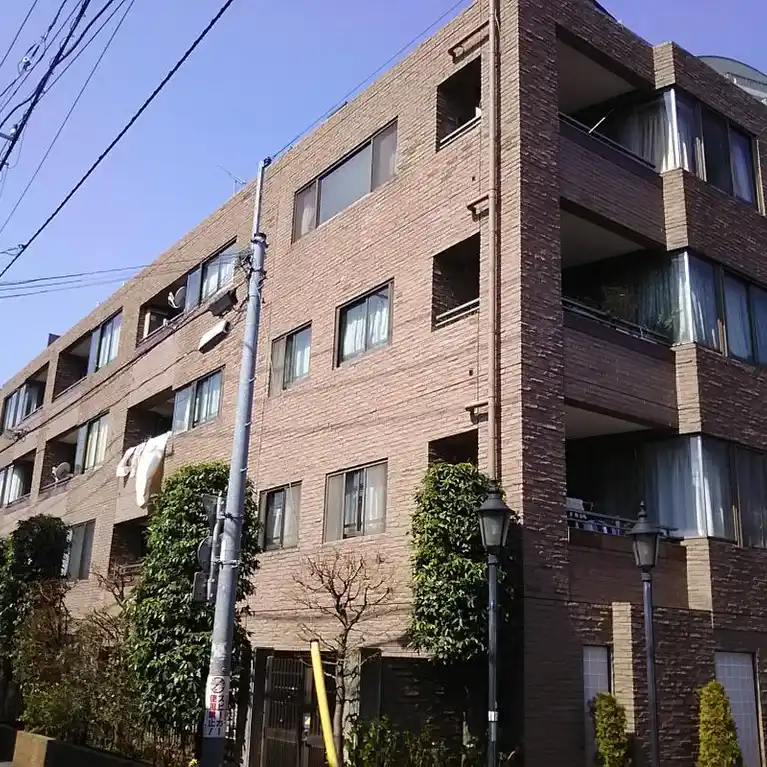 クレッセント新宿柏木 外観