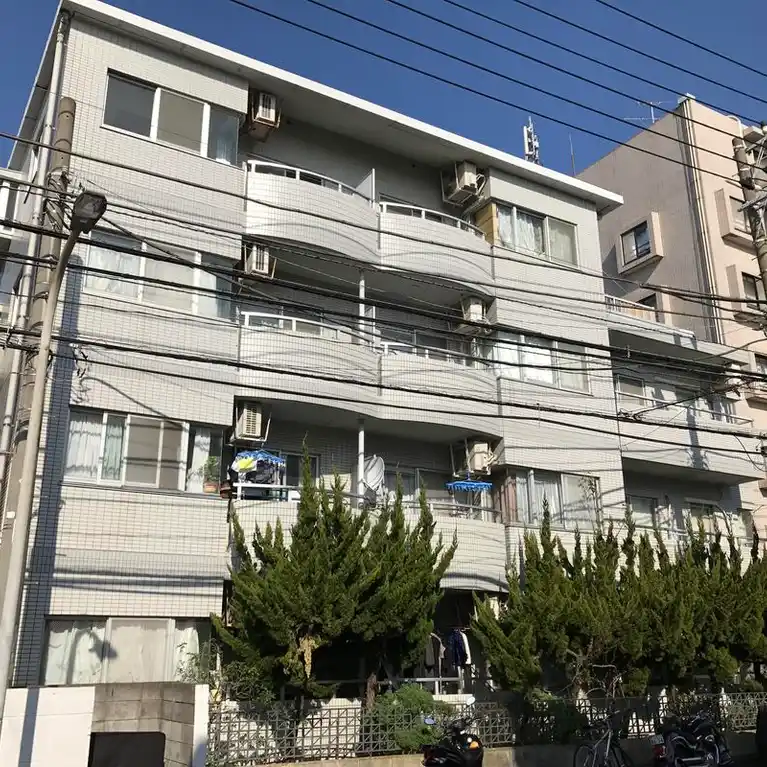 プラシードヒルズ 外観