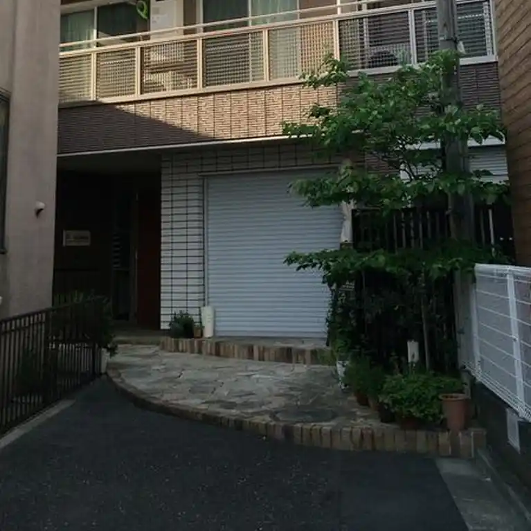 B-CASTLE