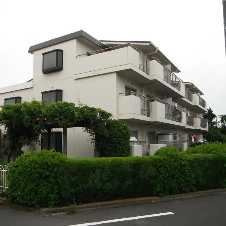 ロイヤルメゾンつくし野2