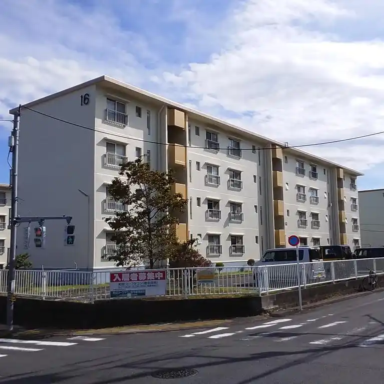 町田コープタウン16号棟