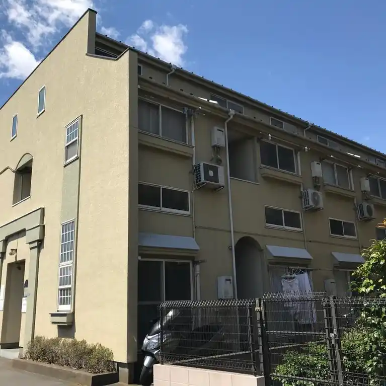 ローレル3 外観