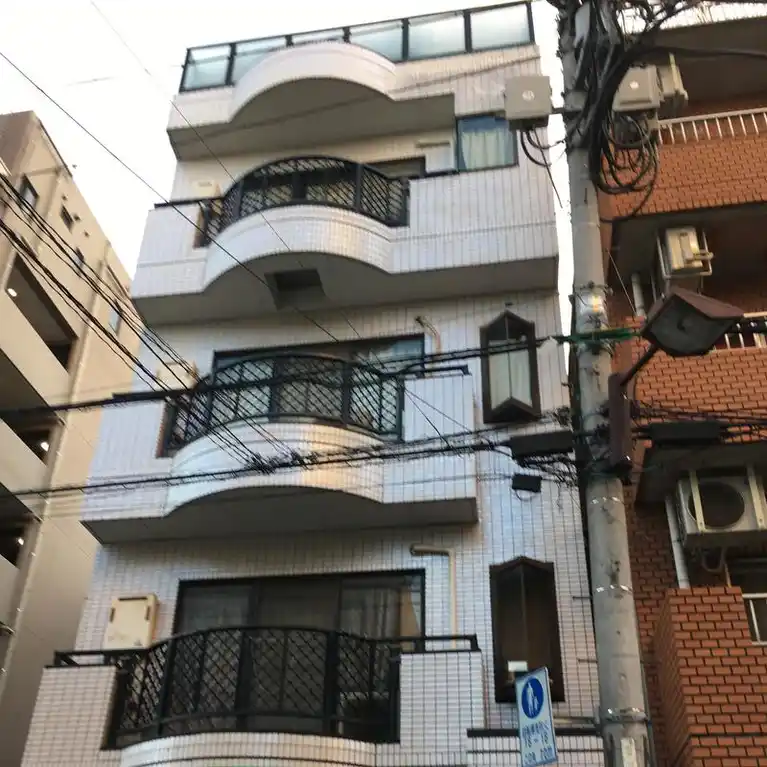 メーベルシティ 外観