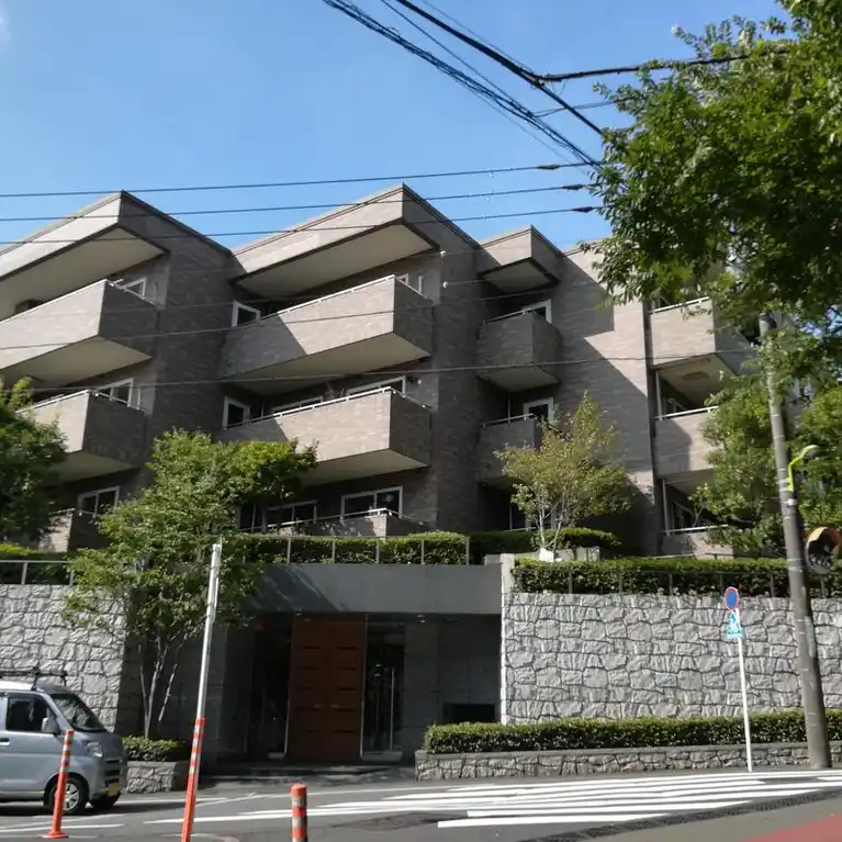シェルゼ砧