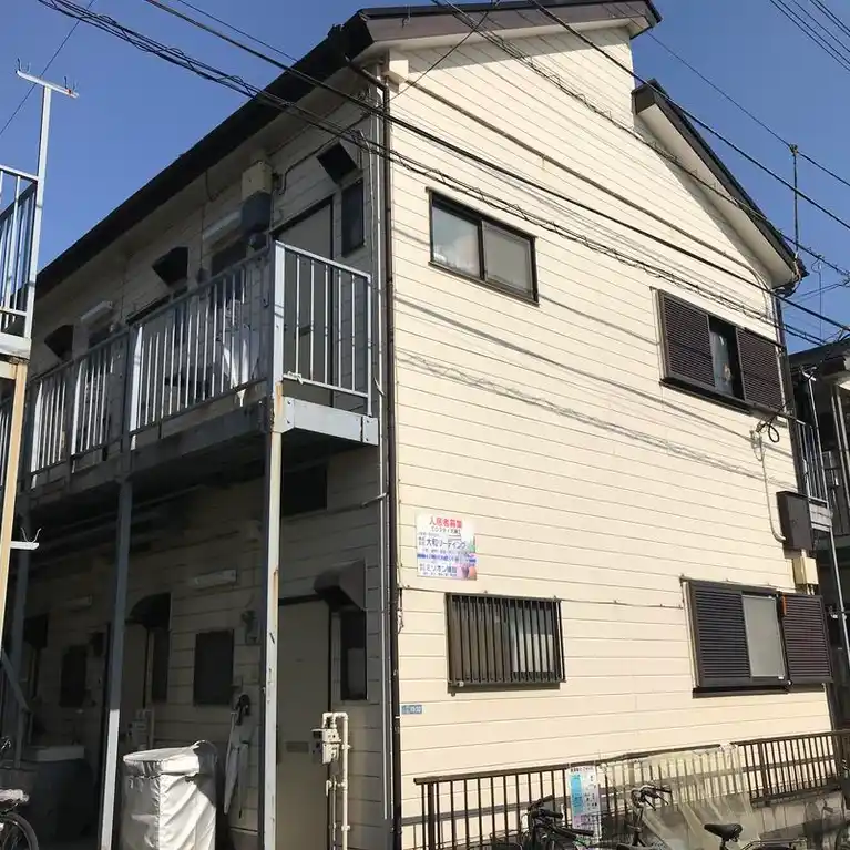 ロフティーカズハタ 外観
