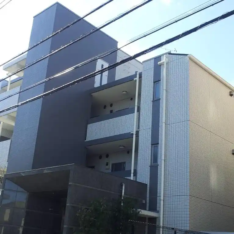 ロイヤルガーデン 外観