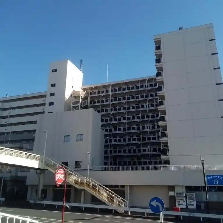 子安台共同ビル