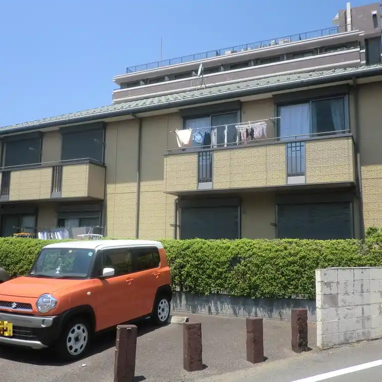 レルロードイースト 外観