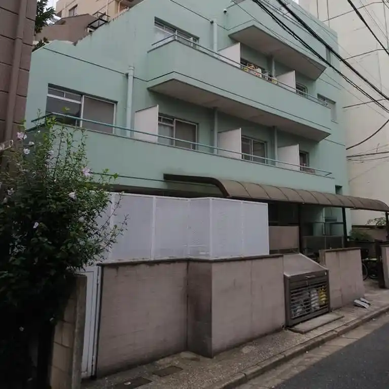 コート三軒茶屋 外観