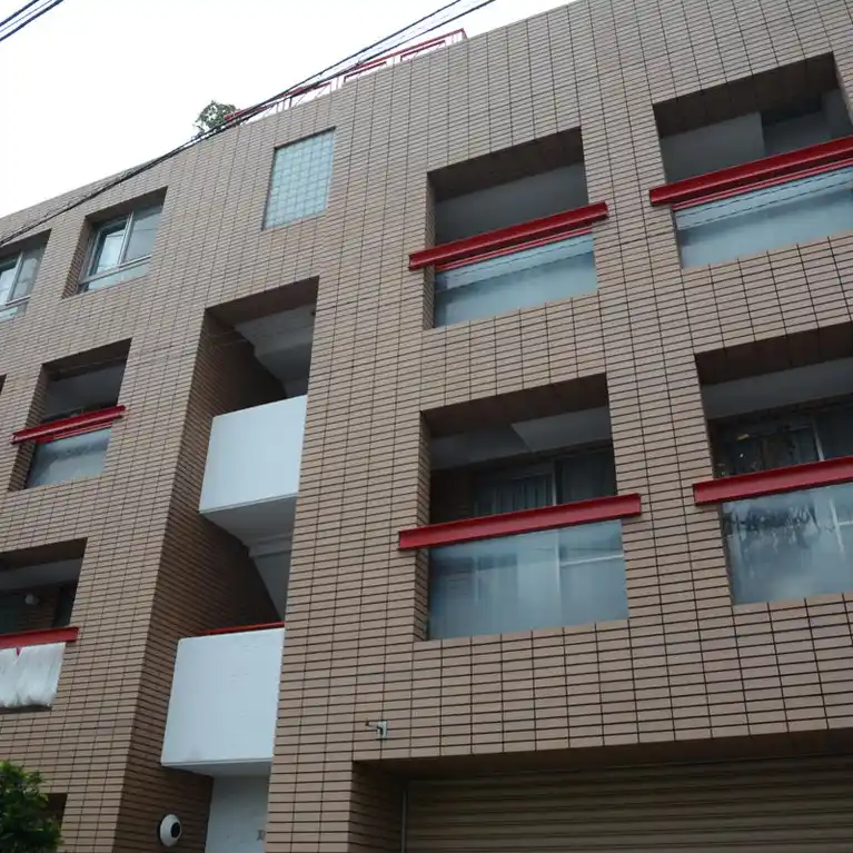 ダイナスティー 外観