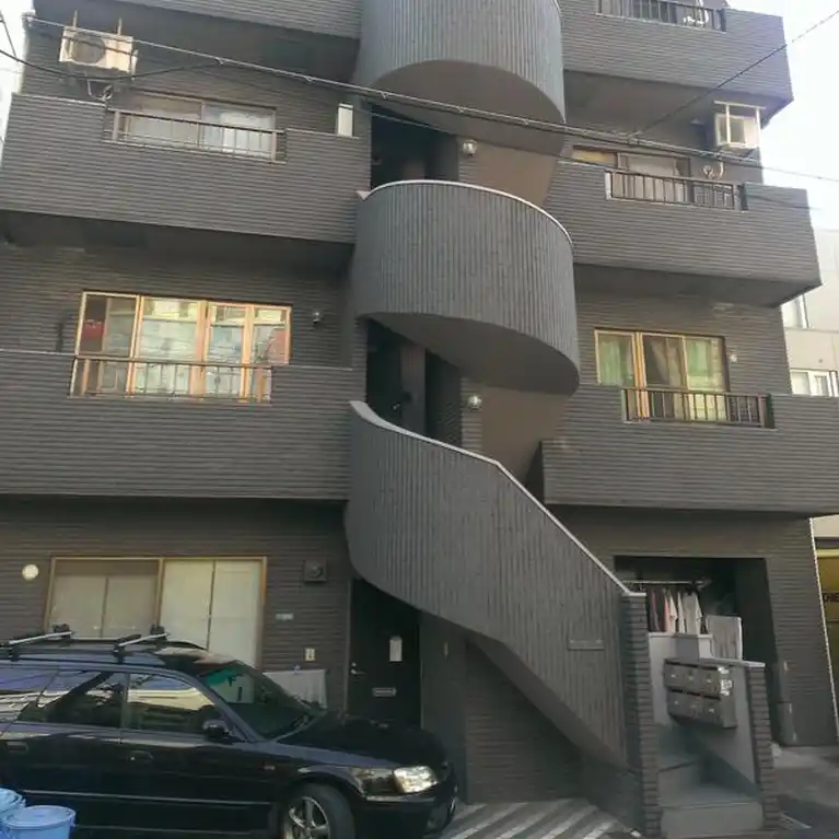 ブラックアイズフラット 外観