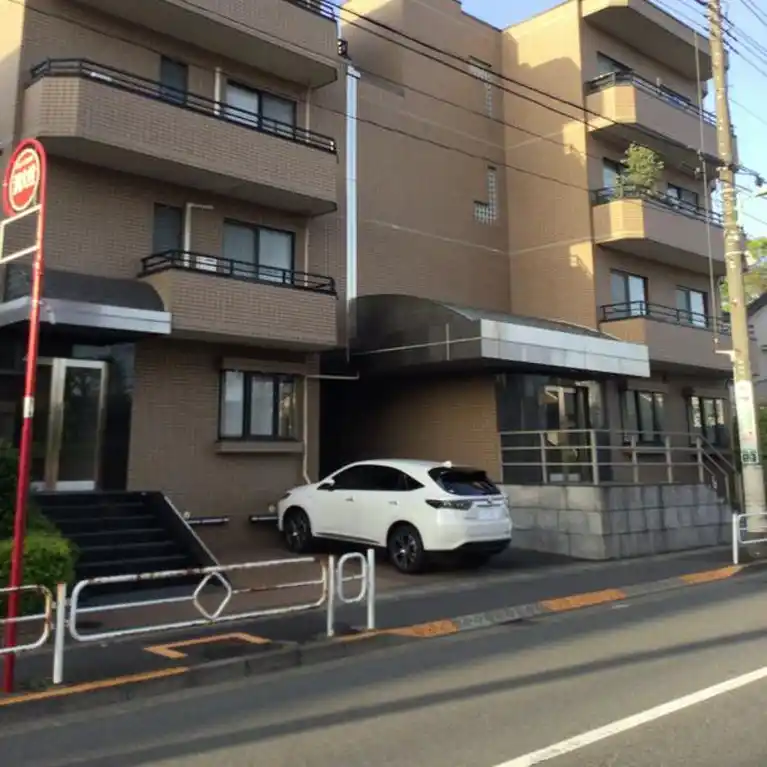 ファミール中町A棟 外観
