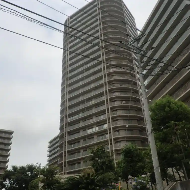 エスタテラ湘南台プラザタワー