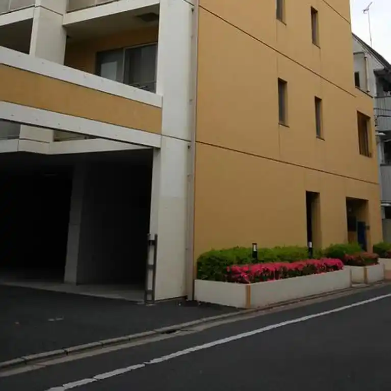 マノアール・ドゥ・ソレイユ 外観