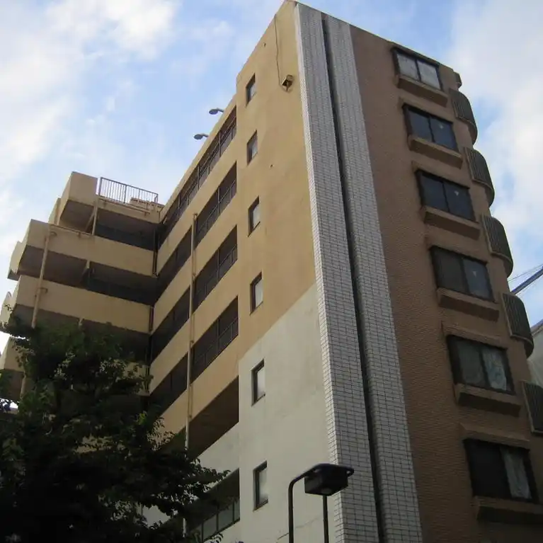 ラブリハイツ伊勢佐木町