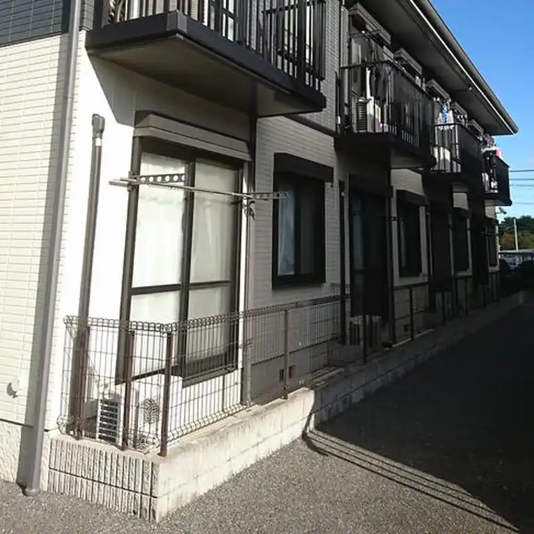 グリーンハイツ学園前 弐番館