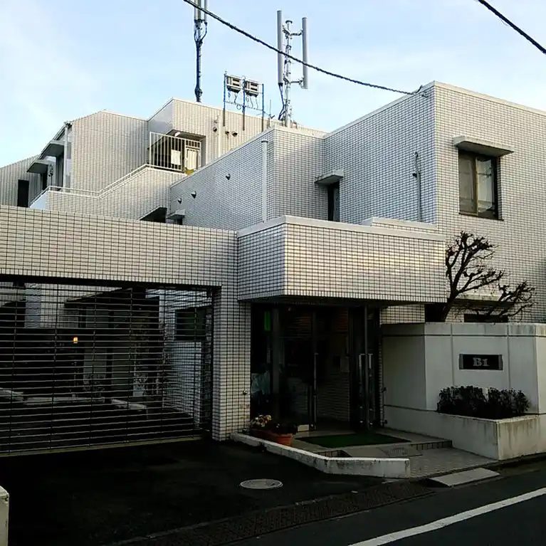 B-1 外観