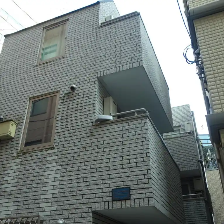 エスティナ西新宿 外観
