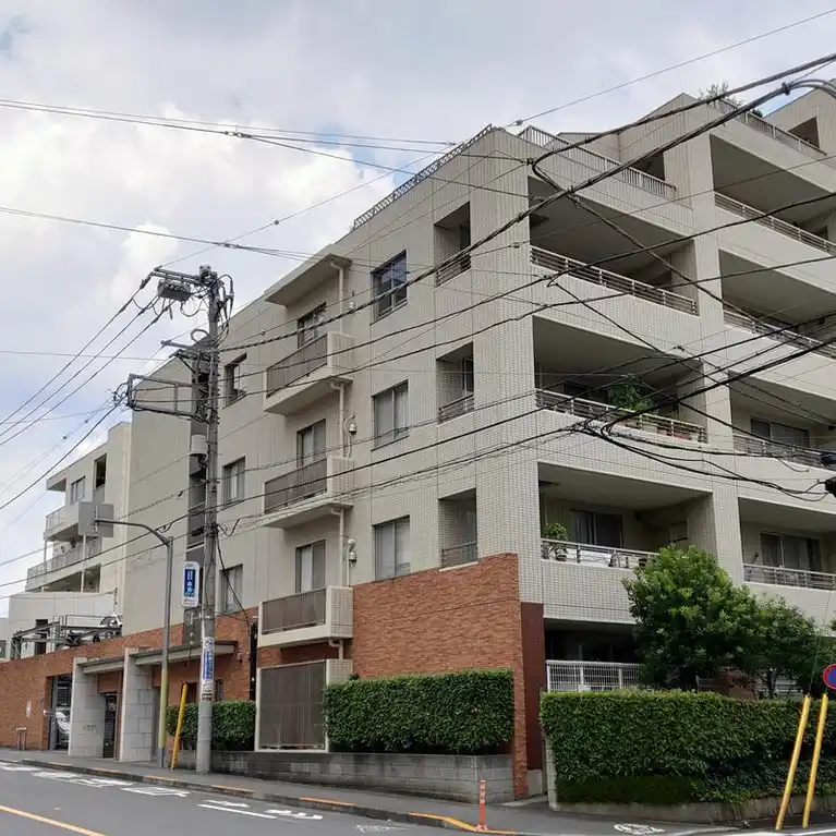 ラヴィドール豊田エステラス