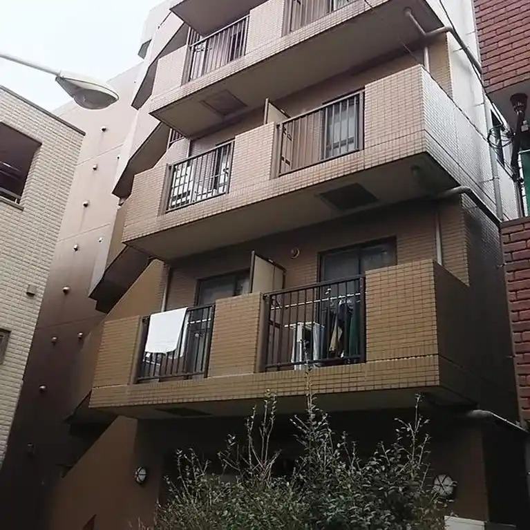 フラワーガーデンワタナベ 外観