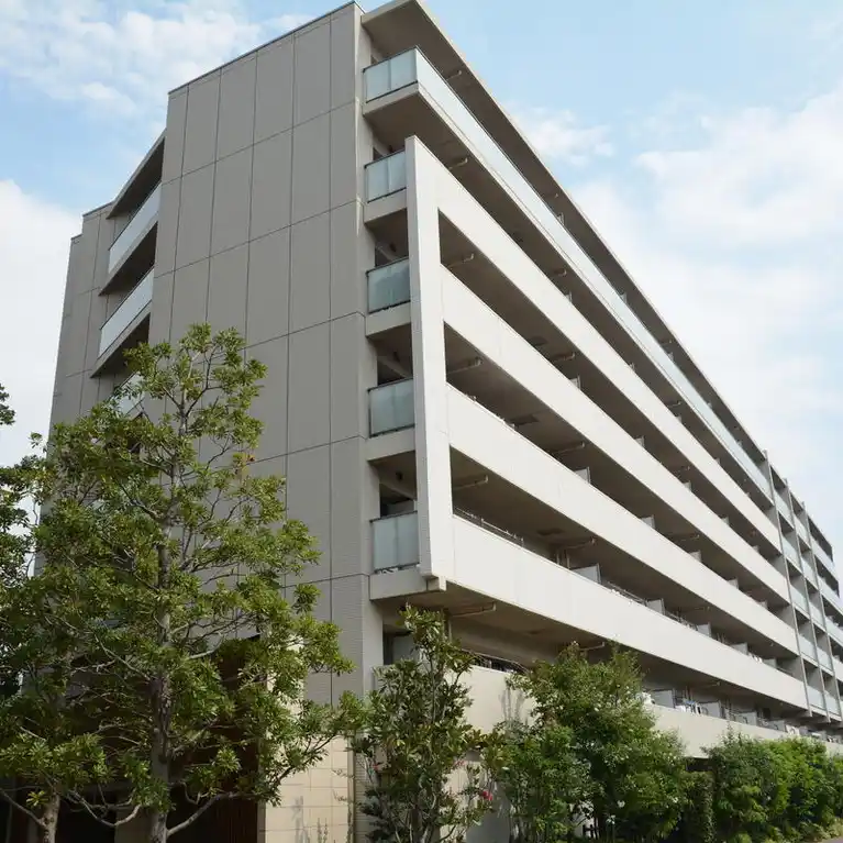 パークホームズグランファースト(鈴木町)ブロードコート