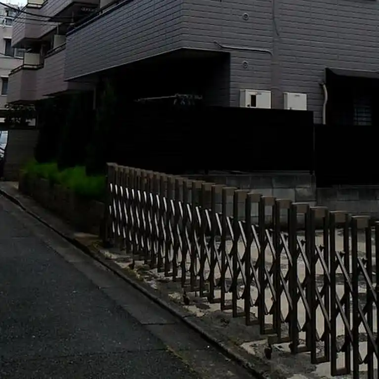 レディオ西新宿 外観