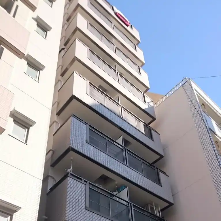 グランホース 外観